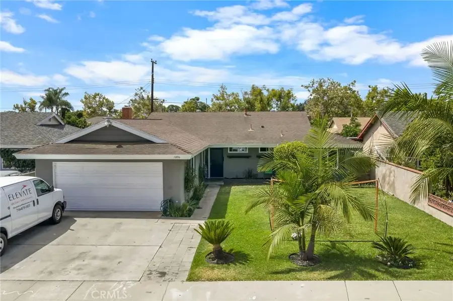 1806 W Camden, Santa Ana, CA 92704 - #2
