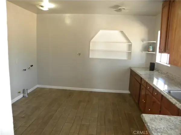 4611 Leonis, Commerce, CA 90040