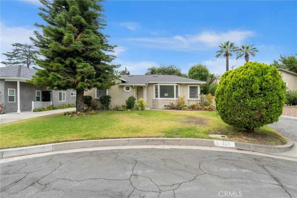 601 Hacienda, Monrovia, CA 91016 - #1