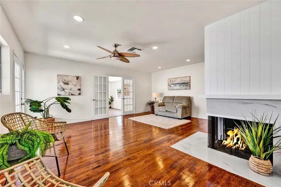 2137 W Cris Avenue West, Anaheim, CA 92804 - #3
