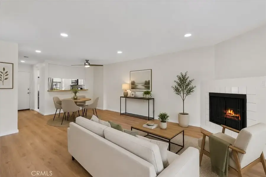 445 W 6th, Long Beach, CA 90802 - #2