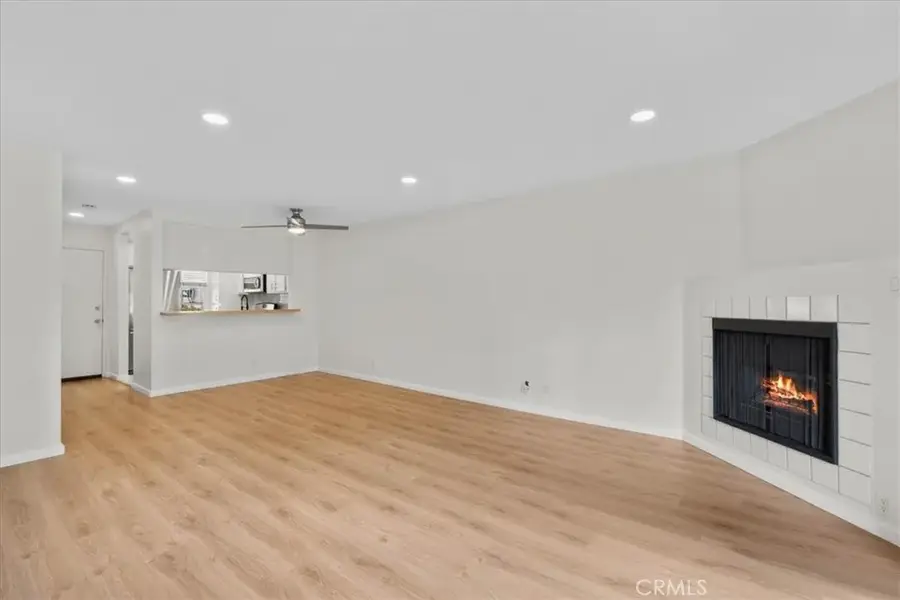445 W 6th, Long Beach, CA 90802 - #3