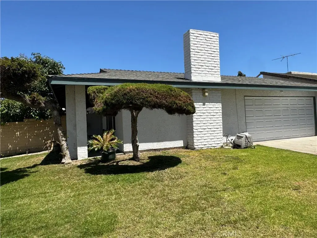 19302 Teresa, Cerritos, CA 90703 - #1