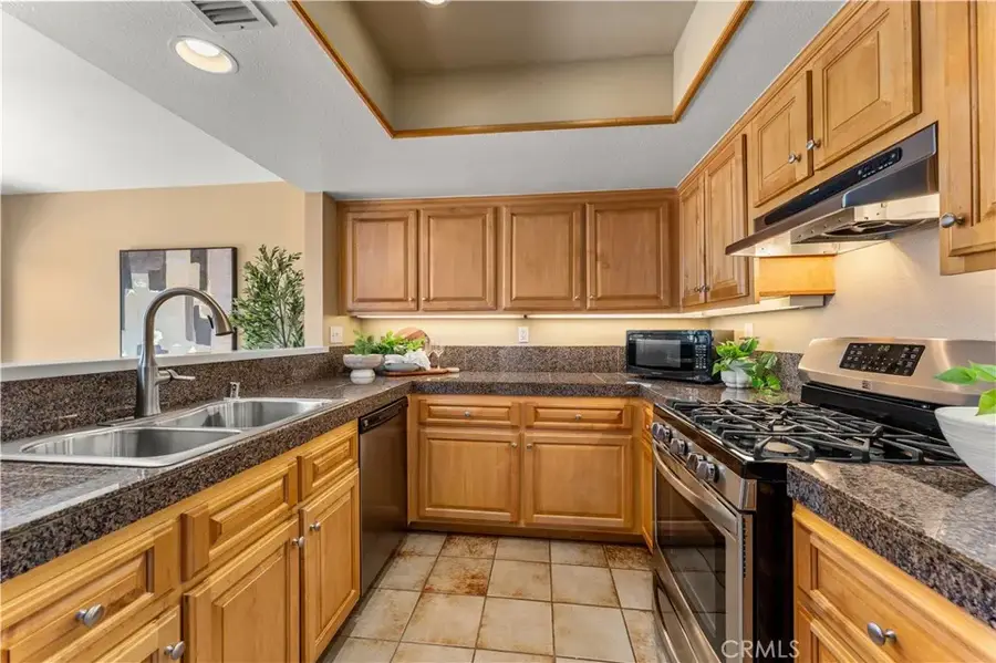 1029 S Dewcrest, Anaheim Hills, CA 92808 - #3