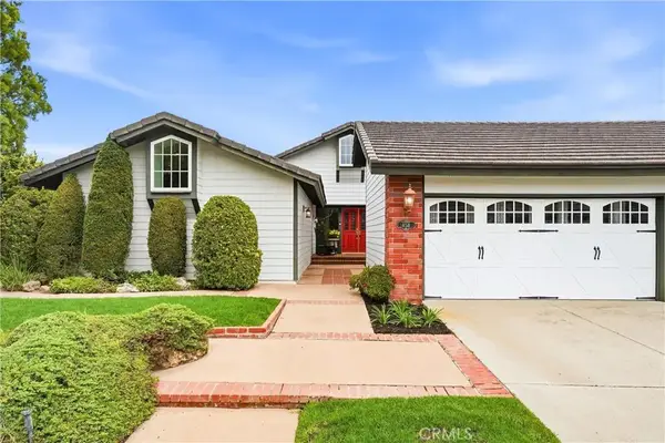 858 S Bluebird Circle, Anaheim Hills, CA 92807