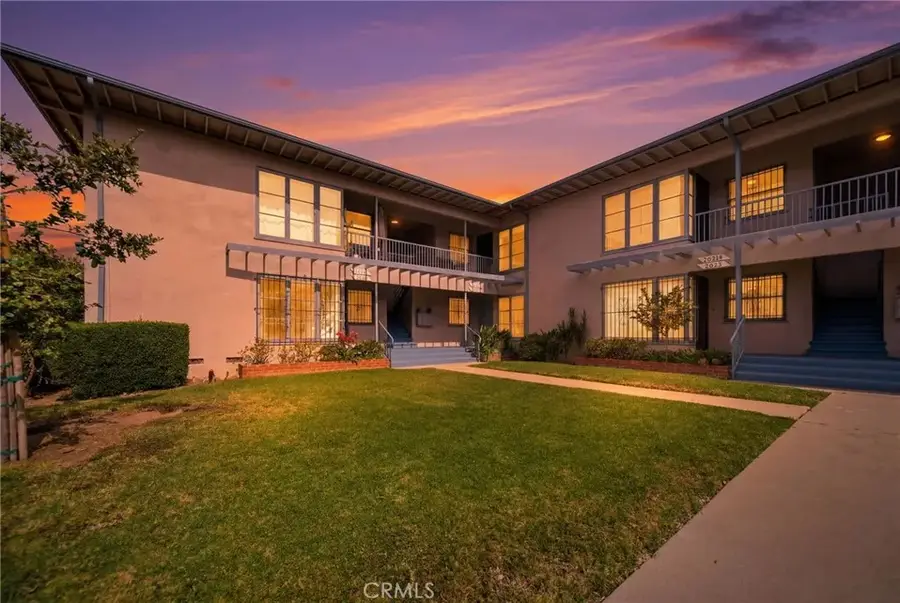 5651 Clemson Street, Los Angeles, CA 90016 - #2