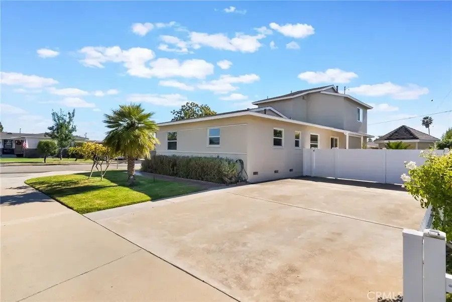 724 N Shirley, Orange, CA 92867 - #2