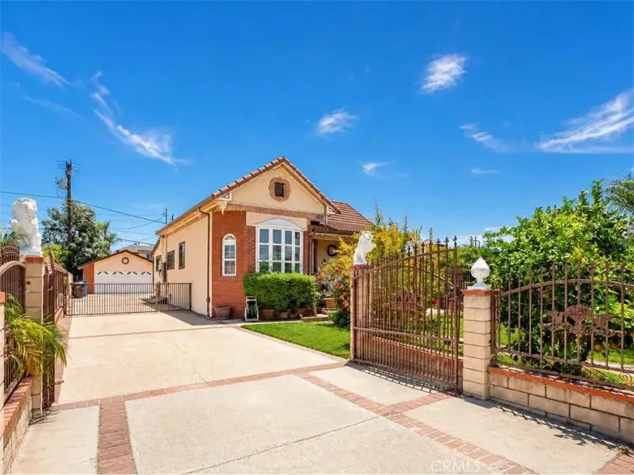 606 N Park, Pomona, CA 91768 - #2
