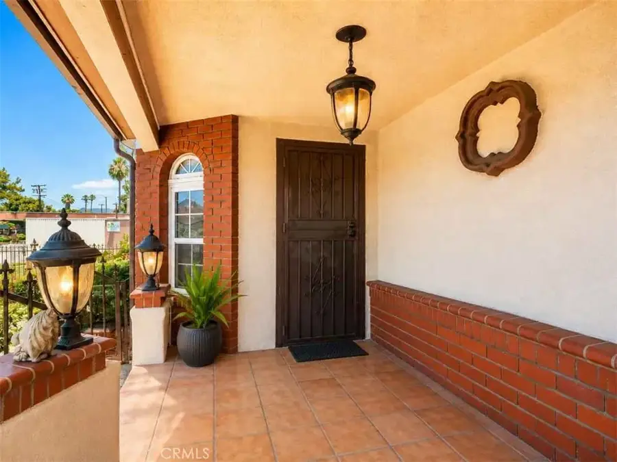 606 N Park, Pomona, CA 91768 - #3