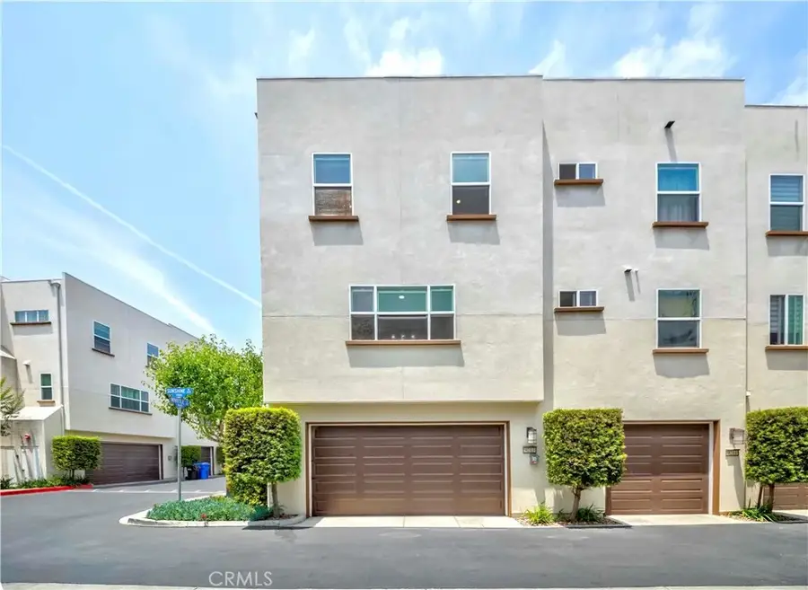 9213 Sunshine Place, Downey, CA 90240 - #2