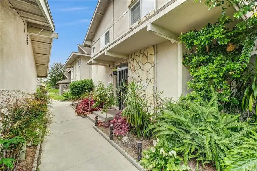10761 Magnolia Avenue #101, Anaheim, CA 92804 - #2