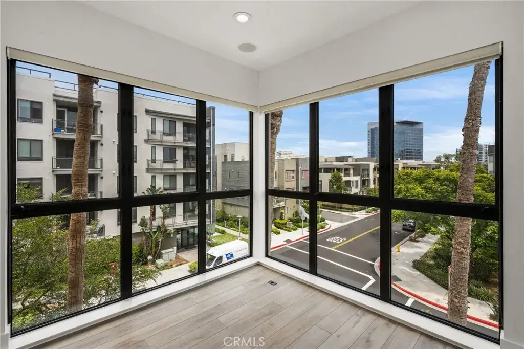 402 Rockefeller #315, Irvine, CA 92612 - #1