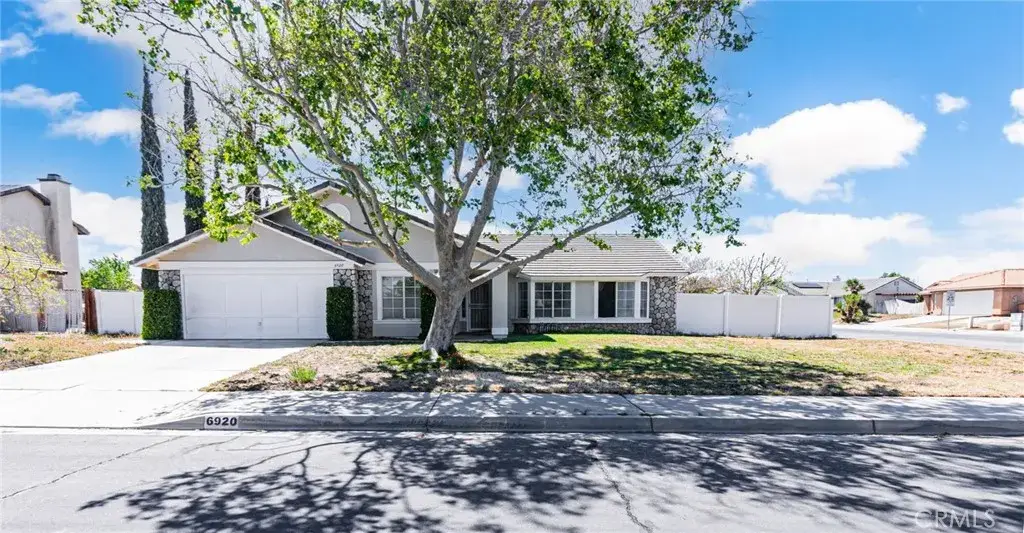 6920 11th, Hesperia, CA 92345 - #1