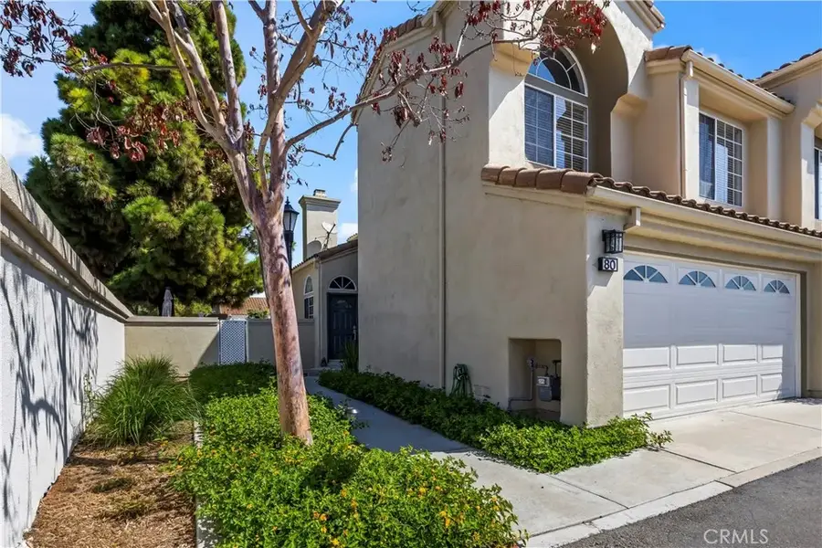 80 Almador, Irvine, CA 92614 - #3