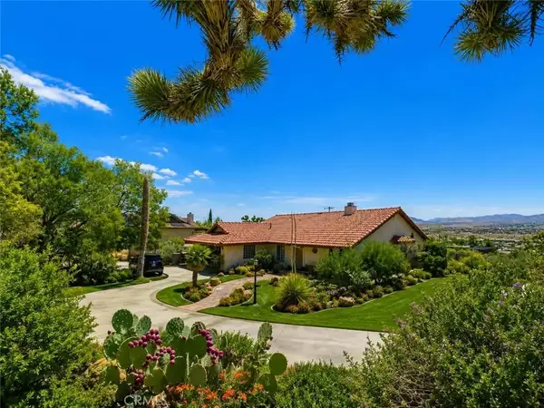 57419 Redondo St, Yucca Valley, CA 92284