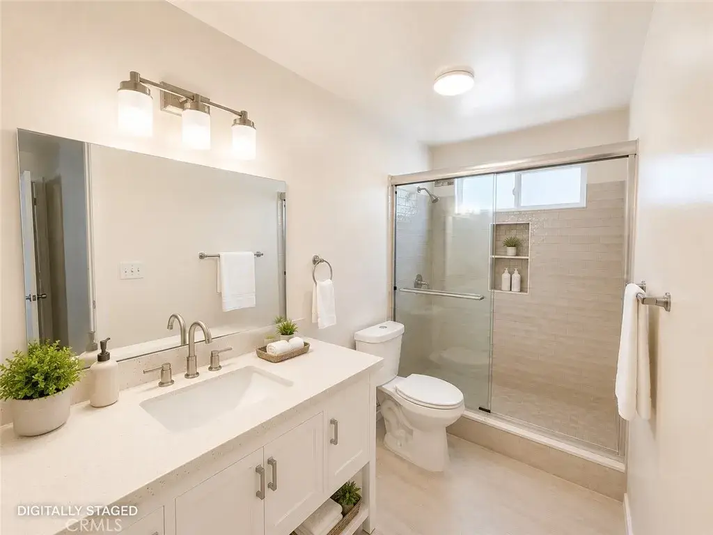 1000 W Macarthur, Santa Ana, CA 92707 - #1