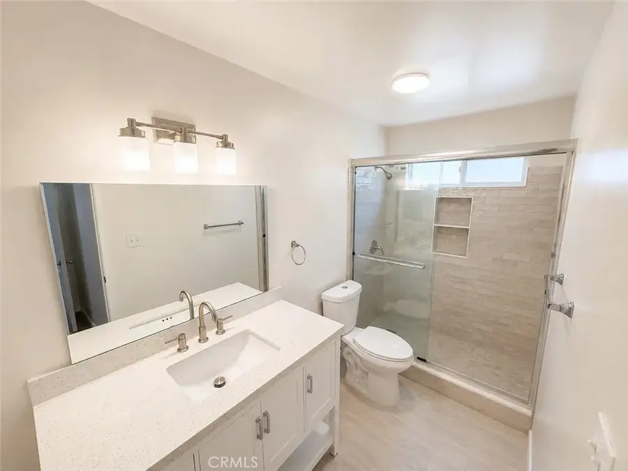 1000 W Macarthur, Santa Ana, CA 92707 - #2