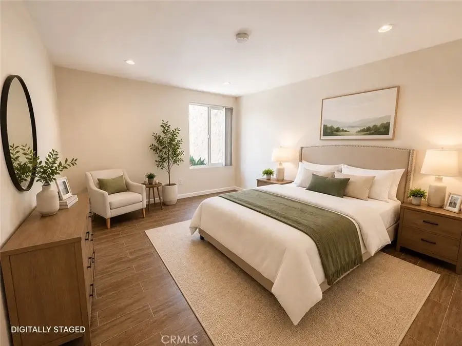 1000 W Macarthur, Santa Ana, CA 92707 - #3