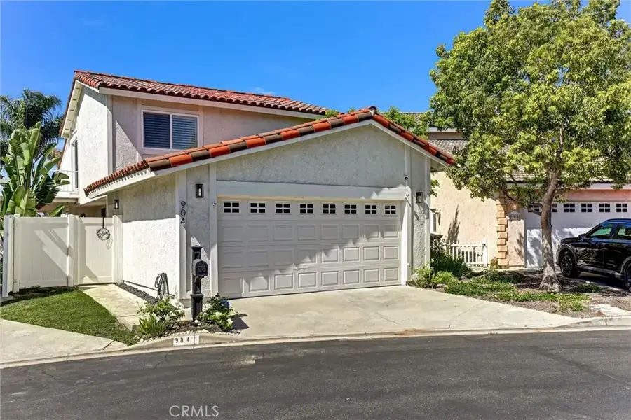 904 S Ridgecrest Circle, Anaheim Hills, CA 92807 - #2