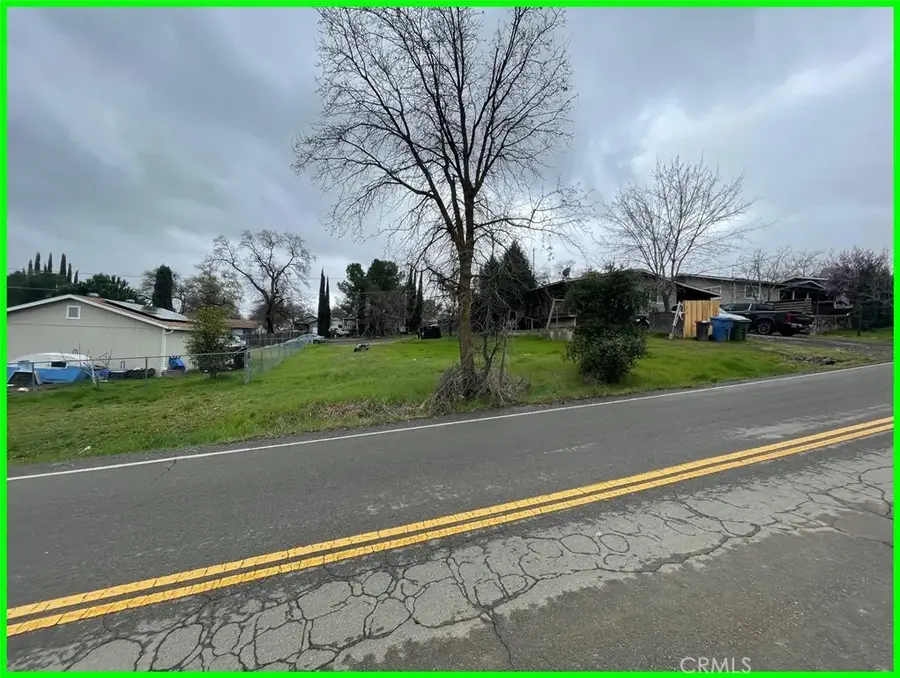 15940 Davis, Clearlake, CA 95422 - #3