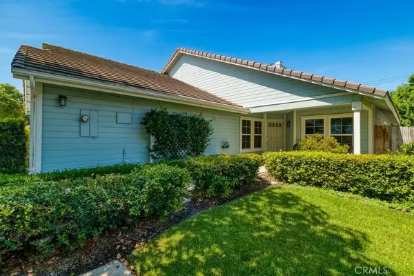 2720 E Walnut #18, Orange, CA 92867