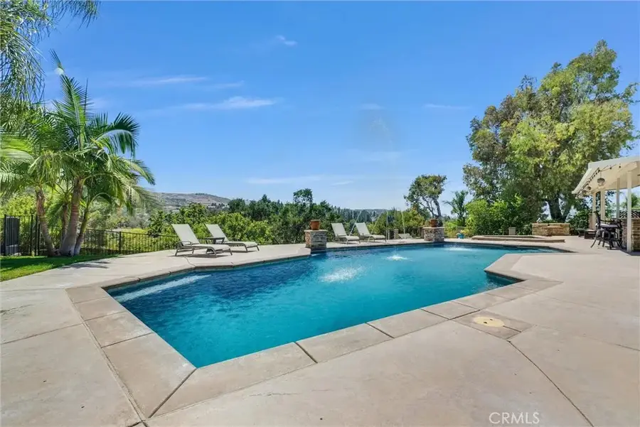 375 S Via Montanera, Anaheim Hills, CA 92807 - #3