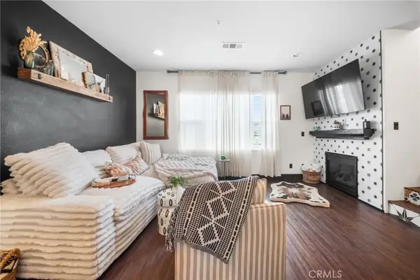 6198 Lincoln #18, Cypress, CA 90630
