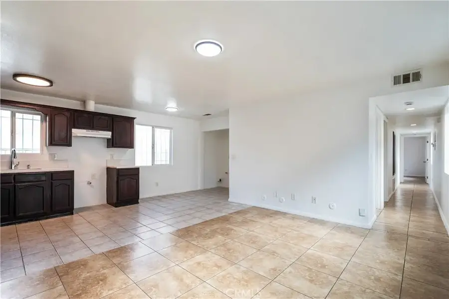 1585 E 48th Place, Los Angeles, CA 90011 - #2