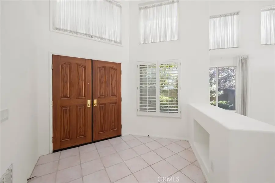 1041 Calle De Alcala, Escondido, CA 92025 - #2