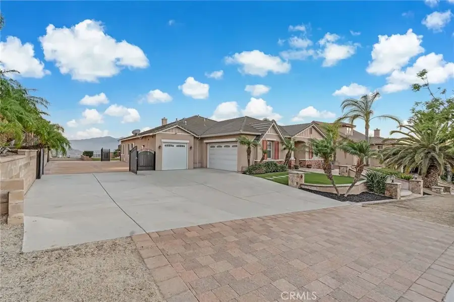 1426 Valley Drive, Norco, CA 92860 - #3