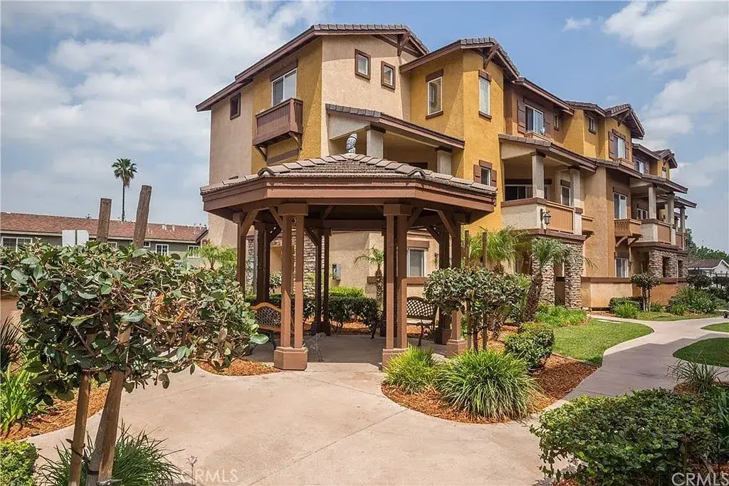 501 N Lark Ellen #H, Covina, CA 91722 - #1