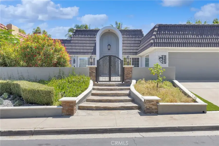 6380 E Bixby Hill, Long Beach, CA 90815 - #3