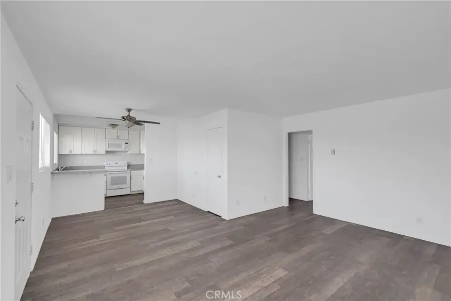 5530 Ackerfield #508, Long Beach, CA 90805 - #3