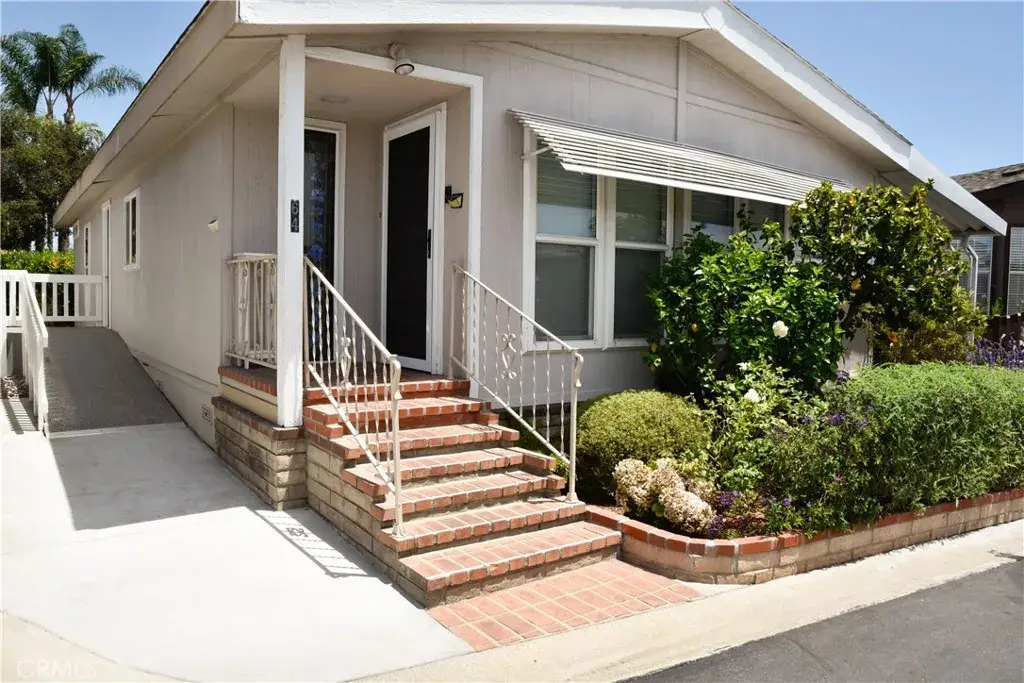 10681 Oak #64, Los Alamitos, CA 90720 - #1