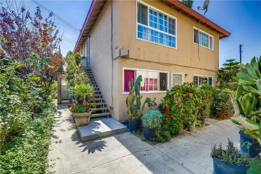 1813 Cedar, Santa Ana, CA 92707 - #2