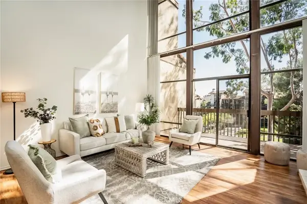 7316 N Marina Pacifica North, Long Beach, CA 90803