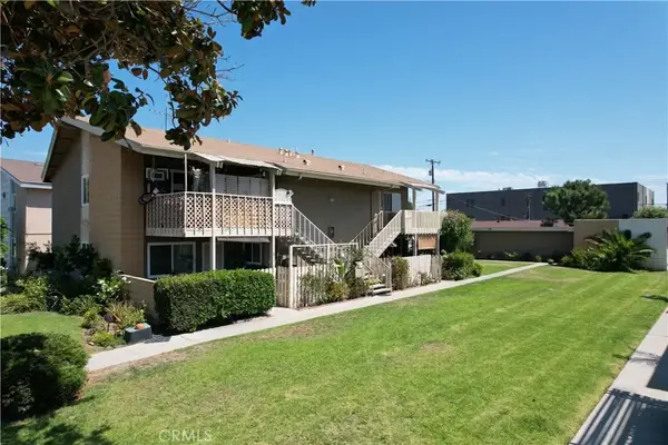 2360 W Greenacre Avenue, Anaheim, CA 92801