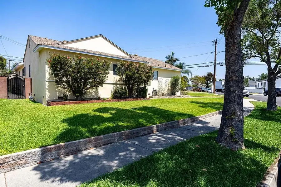 9321 Sideview, Downey, CA 90240 - #2