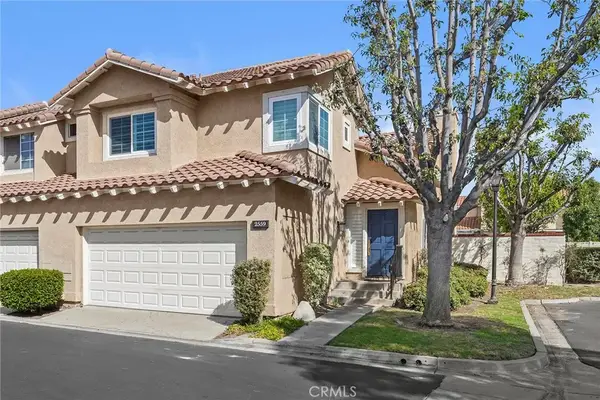 2559 Avenita Alpera, Tustin, CA 92782