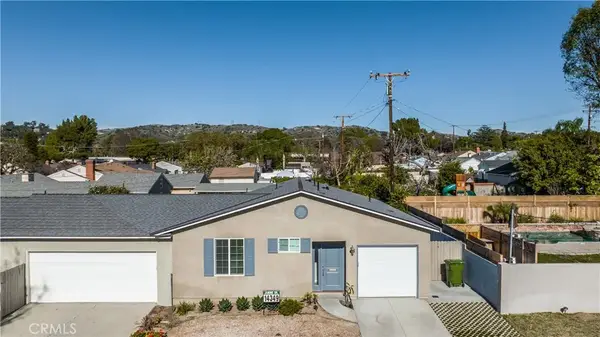 8638 Calmosa Avenue, Whittier, CA 90605