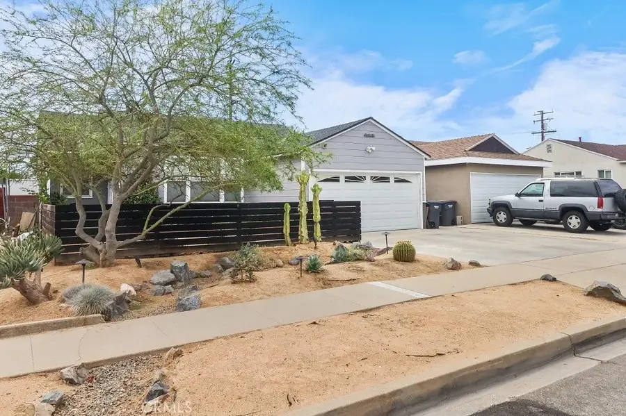 2738 Greenmeadow Road, Lakewood, CA 90712 - #3