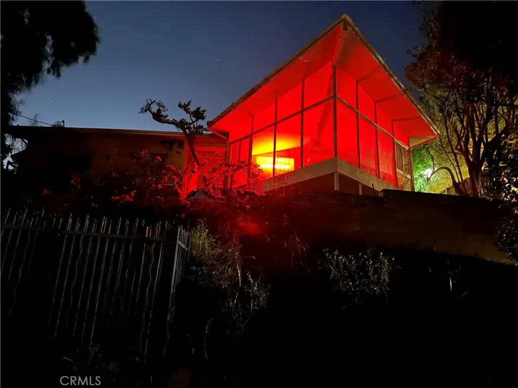 5177 Llano Drive, Woodland Hills, CA 91364 - #1