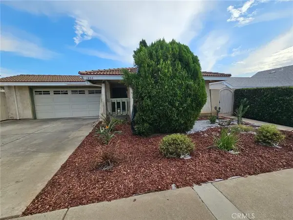 1854 W Skywood, Brea, CA 92821