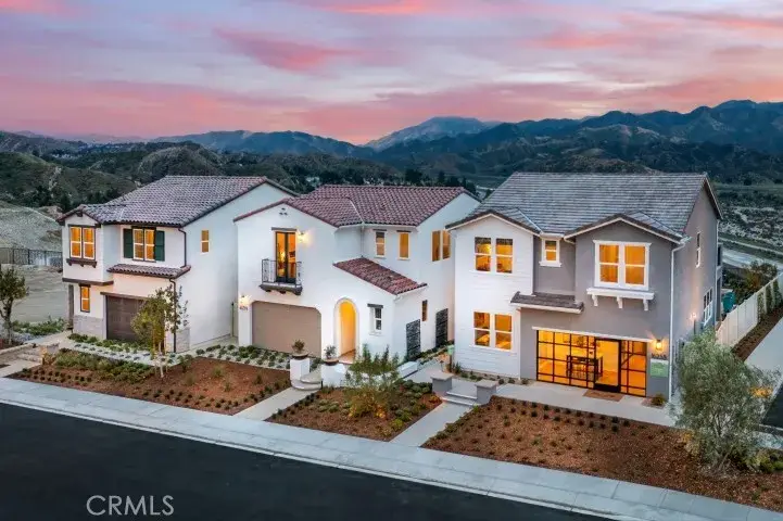 16301 Estonia Drive, Canyon Country, CA 91387 - #1