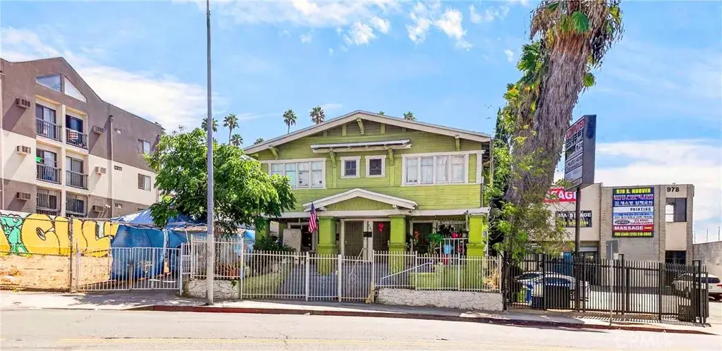972 S Hoover, Los Angeles, CA 90006 - #1