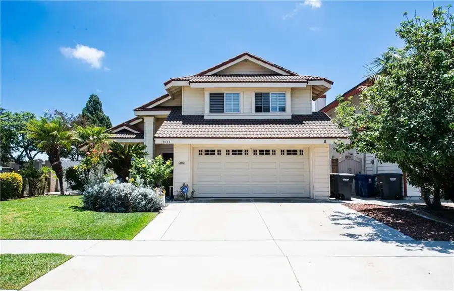 5044 Allington St, Lakewood, CA 90712 - #2