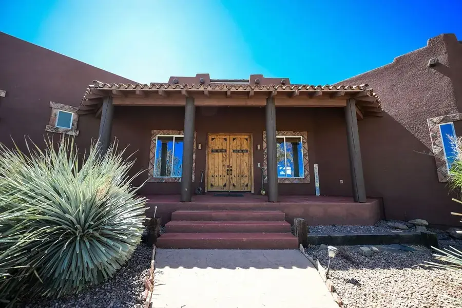 19217 Idaleona, Lake Mathews, CA 92570 - #3