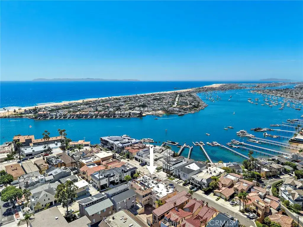 302 Carnation Avenue, Corona Del Mar, CA 92625 - #1