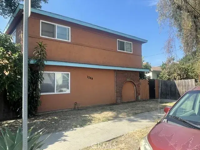 1240 W 19th, Long Beach, CA 90810 - #2