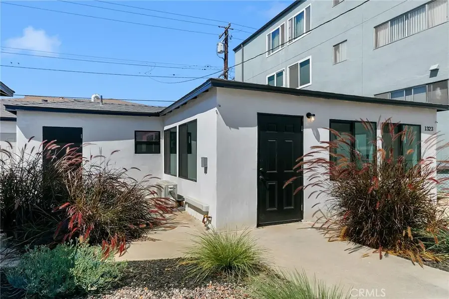 1317 E 1st, Long Beach, CA 90802 - #2